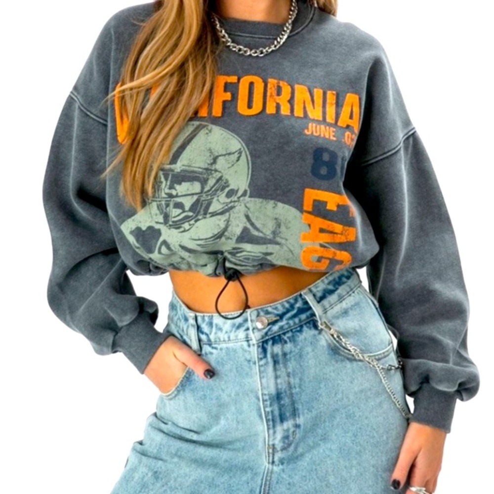 Adika Crewneck